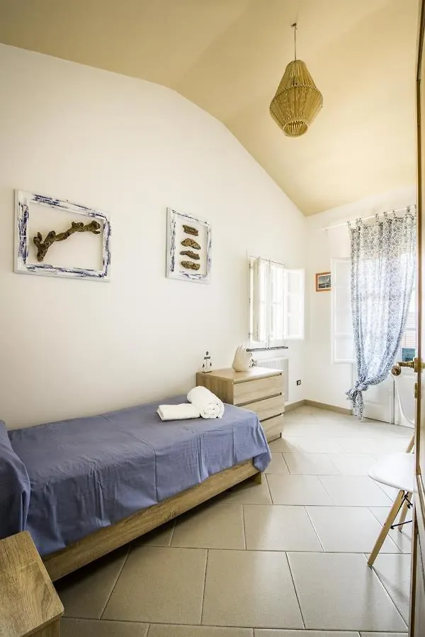 Bed and Breakfast B&B Lu Paradisu Capomulini